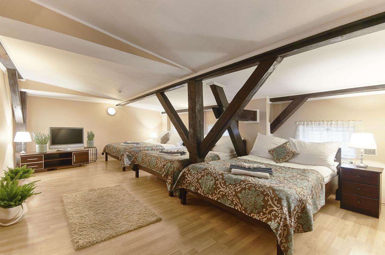 Hotel Palac Bialokosz Extérieur photo