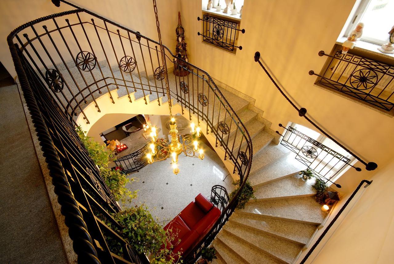 Hotel Palac Bialokosz Extérieur photo
