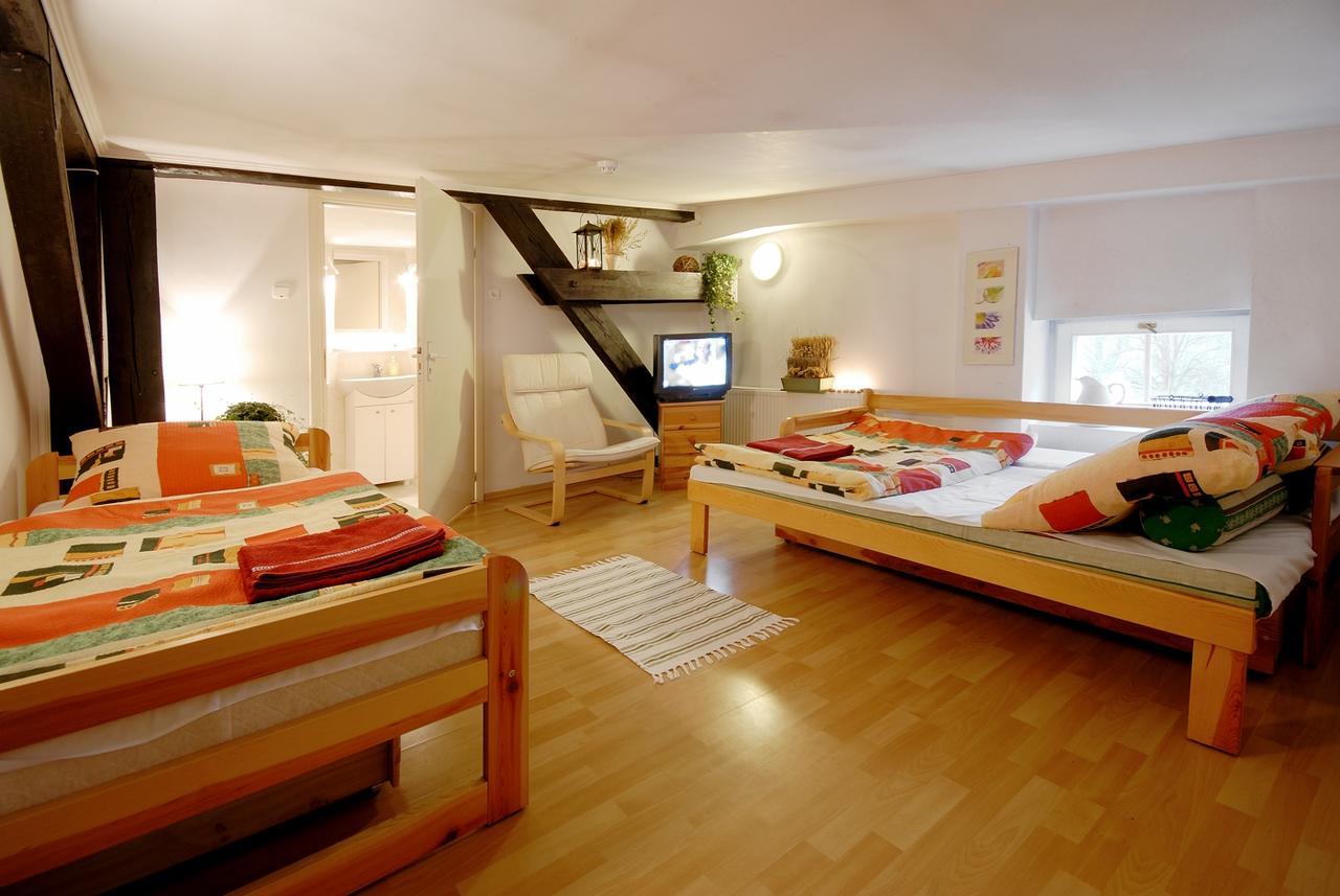 Hotel Palac Bialokosz Extérieur photo